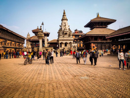 Bhaktapur Durbar Square > 